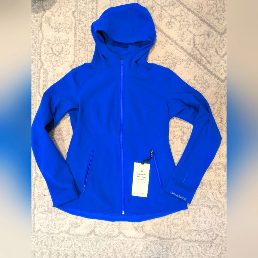 Lululemon slim fit running jacket